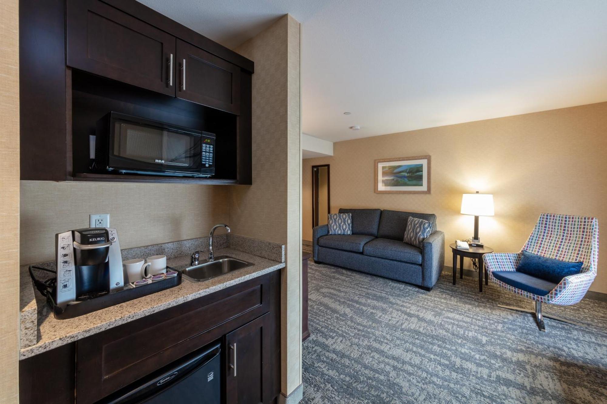 Holiday Inn Express & Suites Riverport Richmond By Ihg Exteriér fotografie