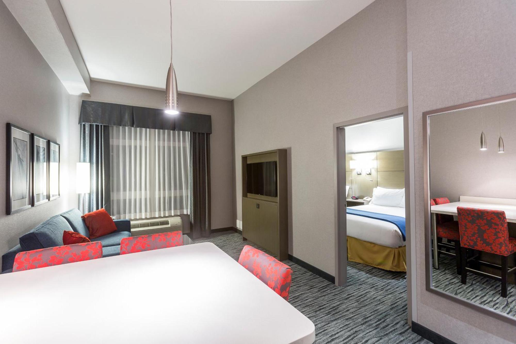 Holiday Inn Express & Suites Riverport Richmond By Ihg Exteriér fotografie